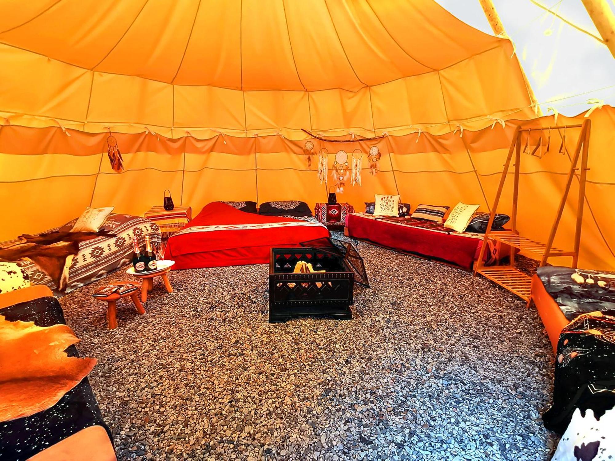 Teepee Camp Lounky 호텔 Chodouny 외부 사진